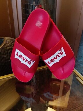 NWOT Levi's Women's Red Slide Sandals with Logo Strap